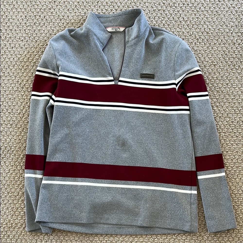 Stylish Gray and Burgundy Zip-Up Sweater